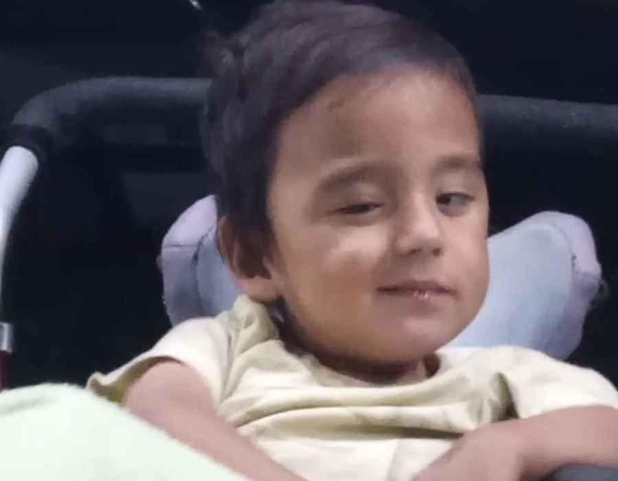 Es de Roldán, tiene dos años y padece hidrocefalia: lanzaron una rifa para costearle un tratamiento en México